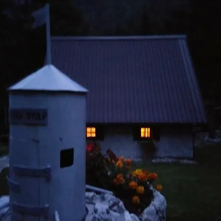 Dom wakacyjny Cottage Lepena